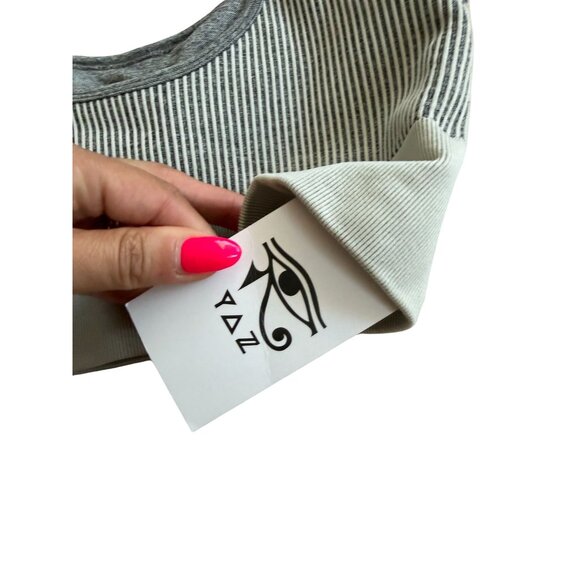 YAZ Gray Colorblock Horus Sports Bra Size Large NEW NWT - Picture 2 of 9